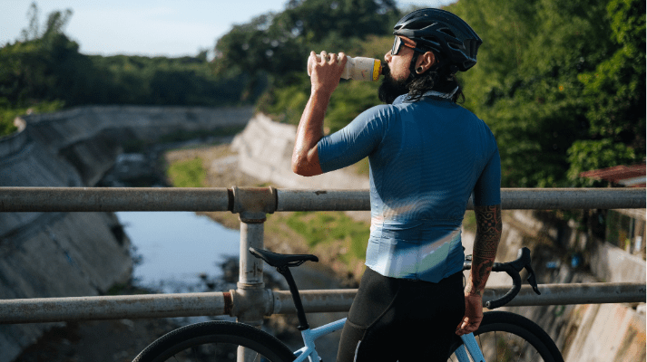 La deshidratación en deportistas de resistencia: cómo prevenirla y optimizar el&nbsp;rendimiento